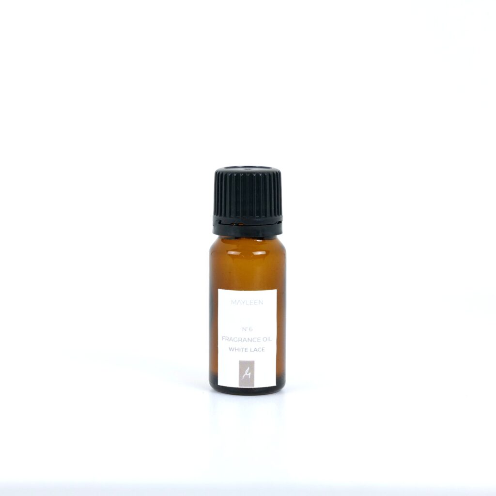 WHITE LACE       –     Fragrance oil